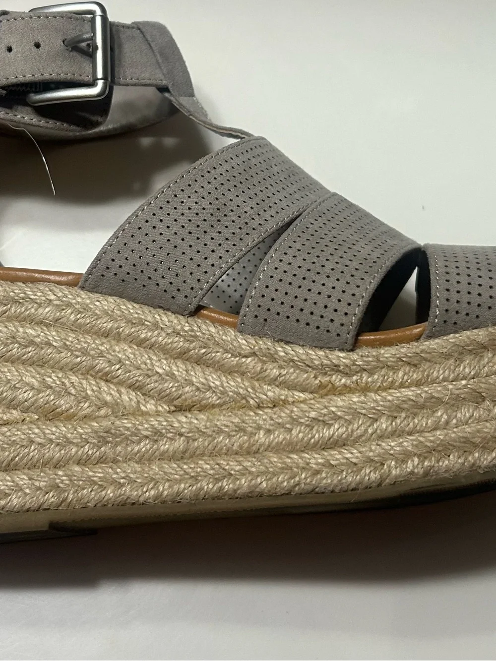 A.N.A espadrille platform wedge sandals in gray/taupe. 8.5